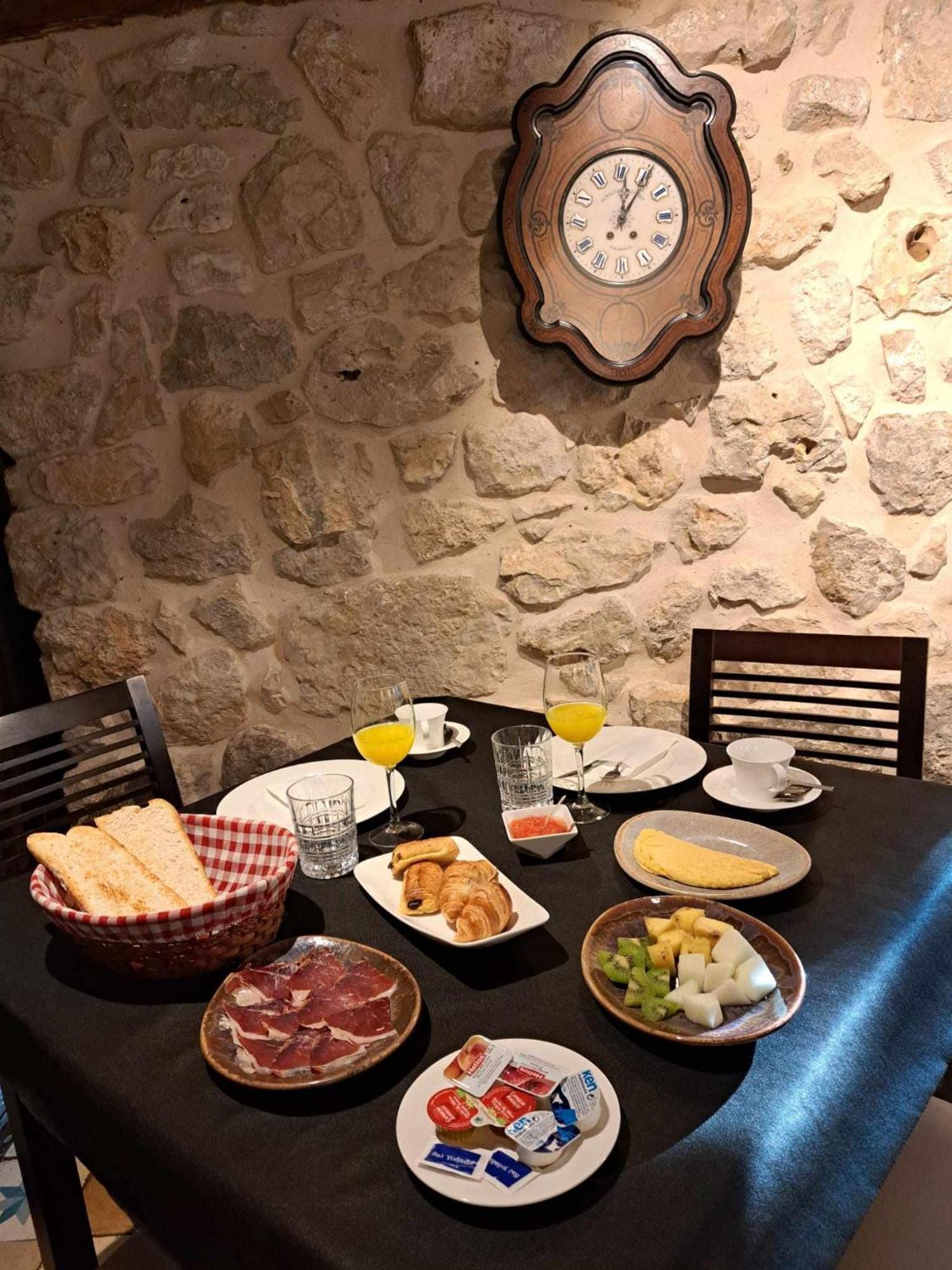 Concejo Hospederia Otel Valoria la Buena Dış mekan fotoğraf