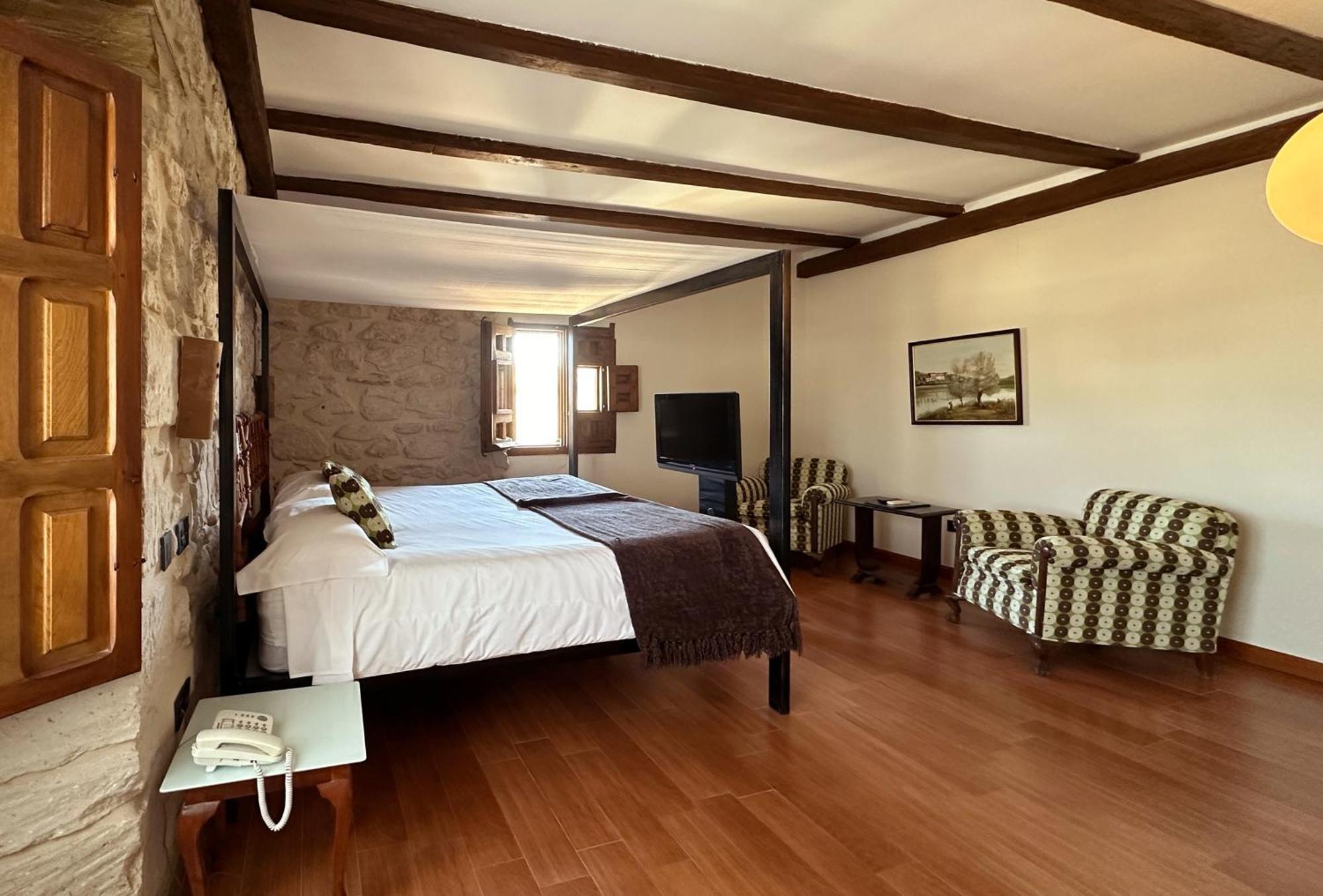 Concejo Hospederia Otel Valoria la Buena Dış mekan fotoğraf