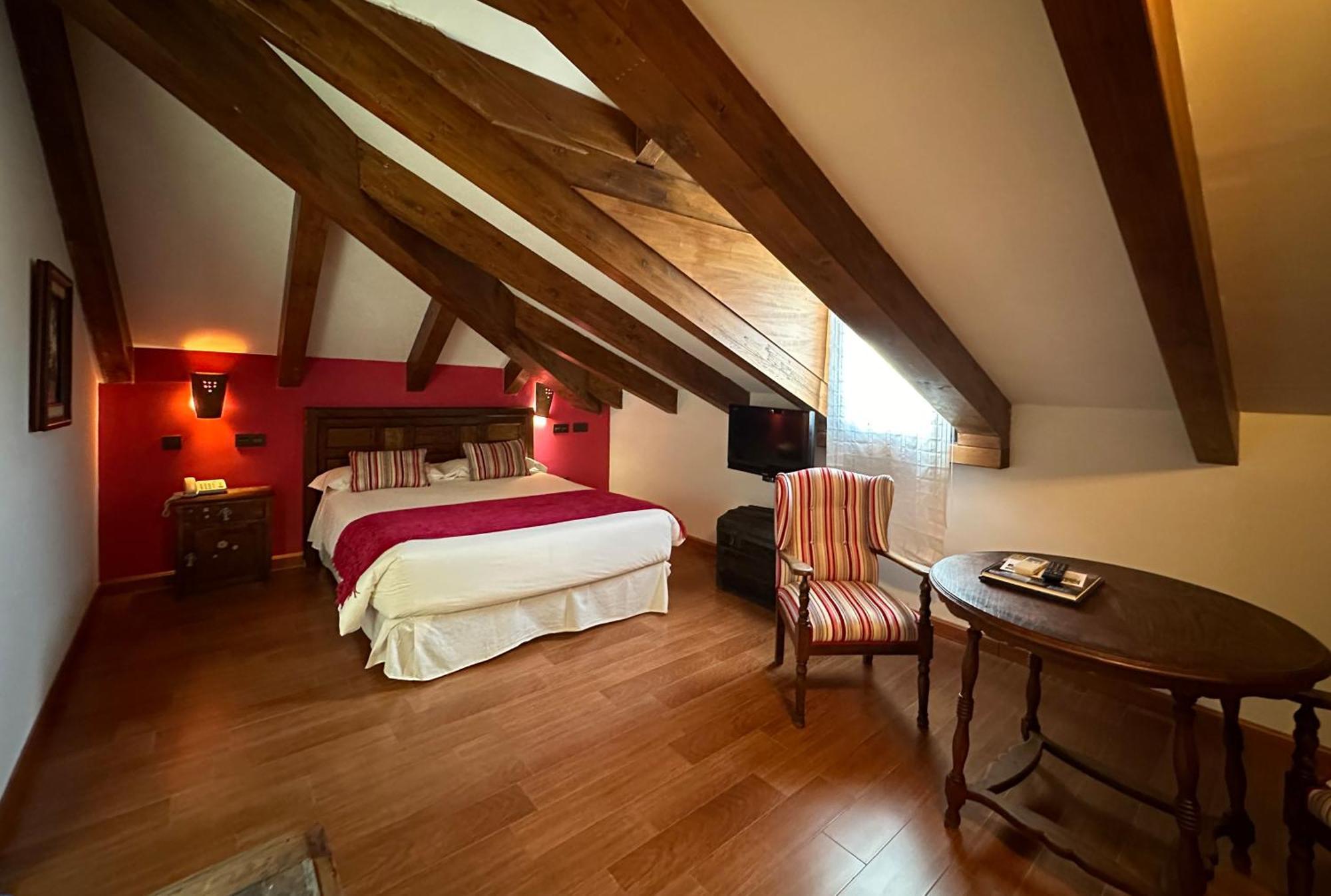 Concejo Hospederia Otel Valoria la Buena Dış mekan fotoğraf