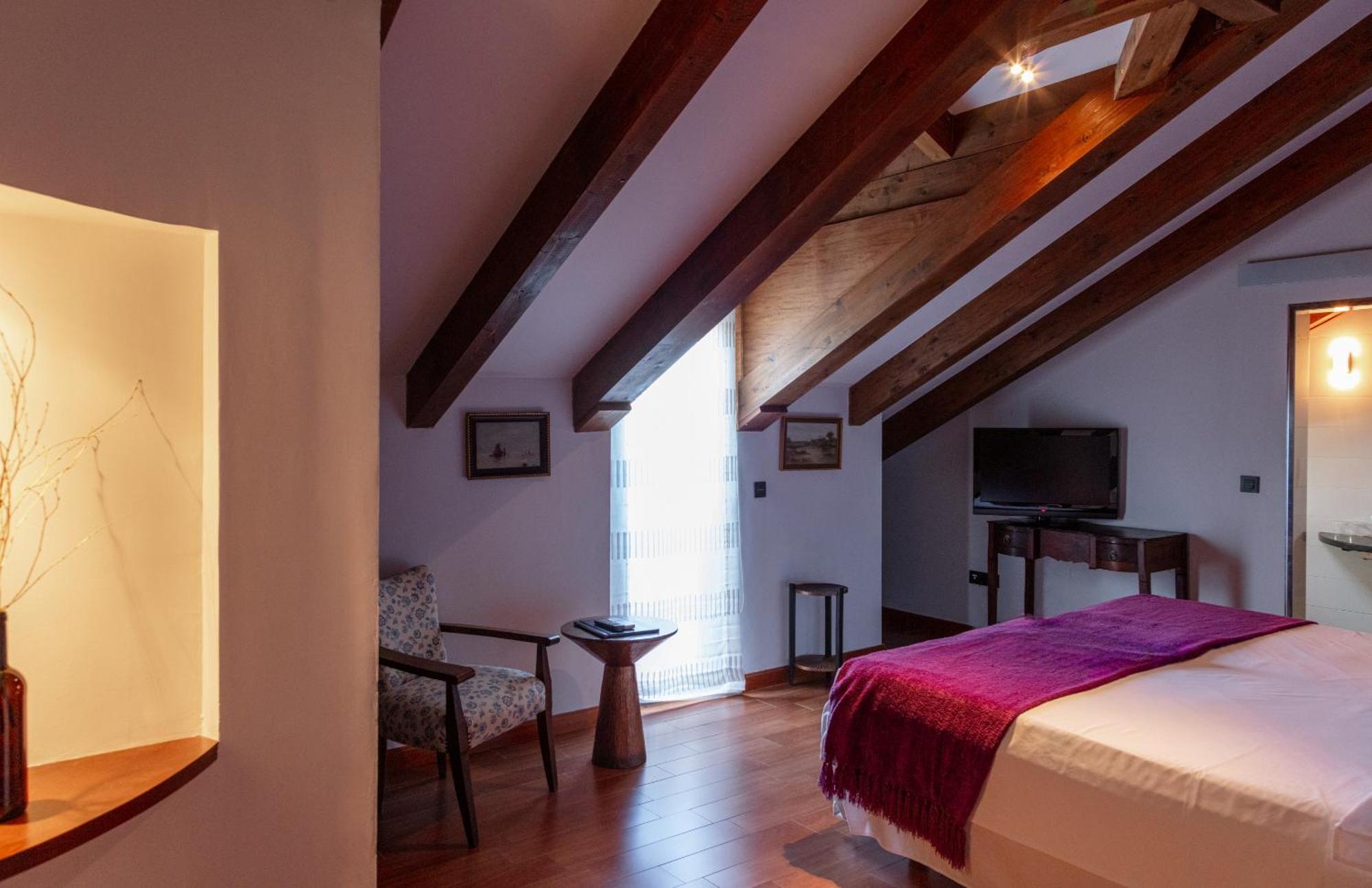 Concejo Hospederia Otel Valoria la Buena Dış mekan fotoğraf