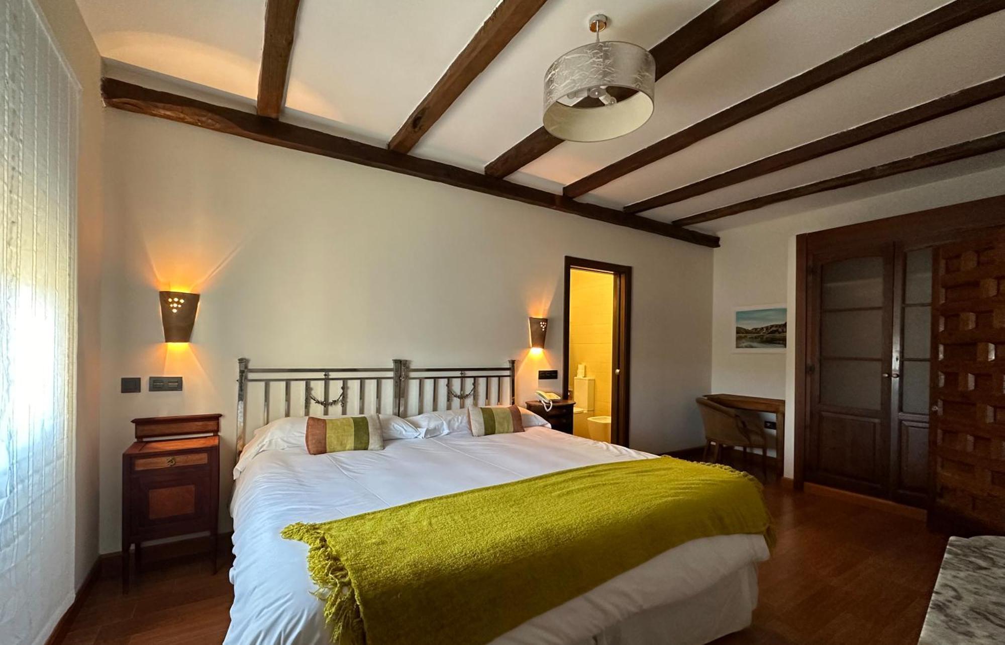 Concejo Hospederia Otel Valoria la Buena Dış mekan fotoğraf
